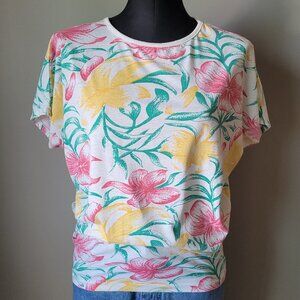 Vintage floral lillies print 80s boxy teeshirt